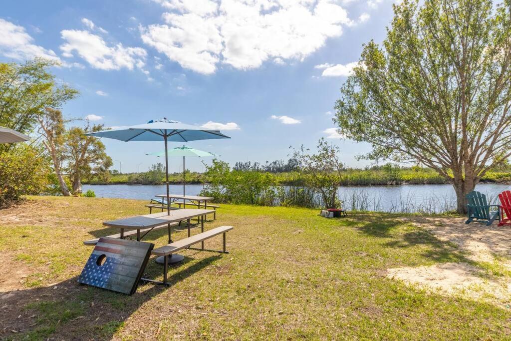 Beautiful Waterfront 1 Bedroom #4 Punta Gorda Buitenkant foto